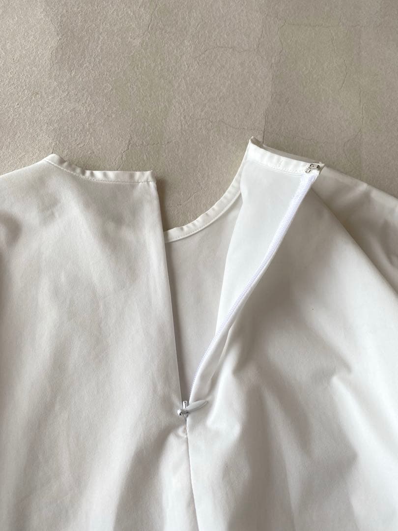 トゥモローランドBallseyストレッチタフタクルーネックプルオーバーブラウス