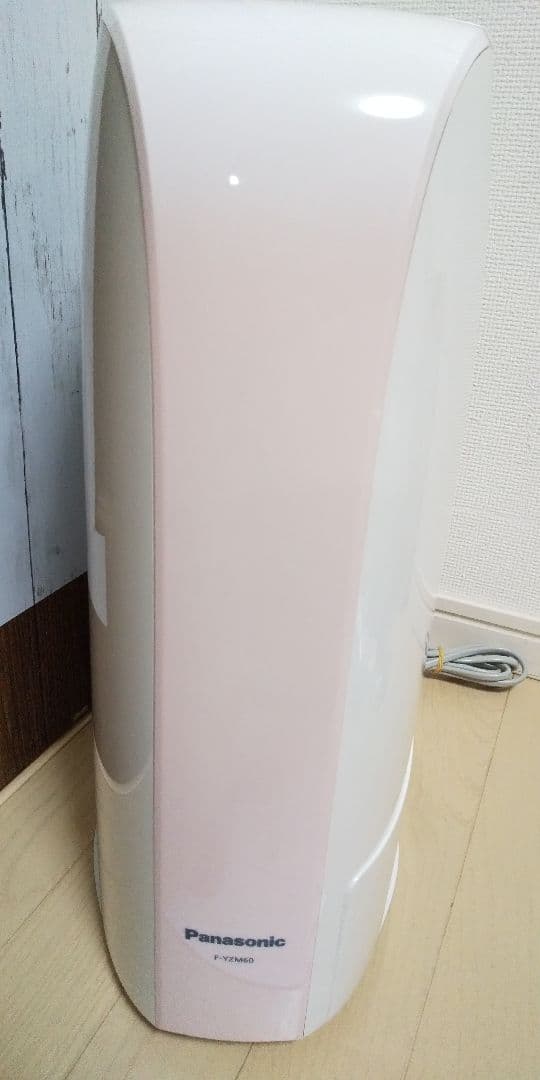 珍しい➰かわいいピンク♥️美品✨パナソニック衣類乾燥除湿機