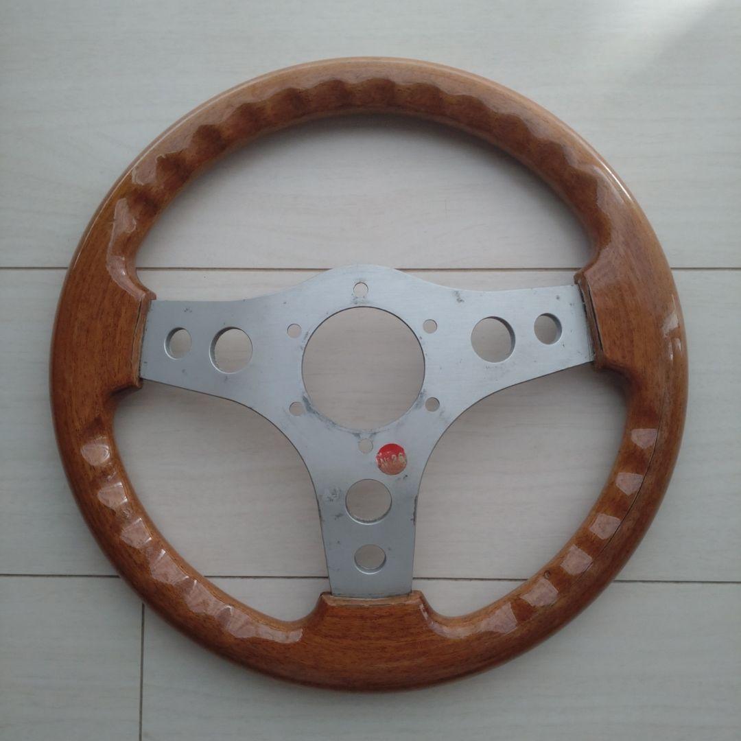O.B.A. ウッドステアリングホイール 300mm