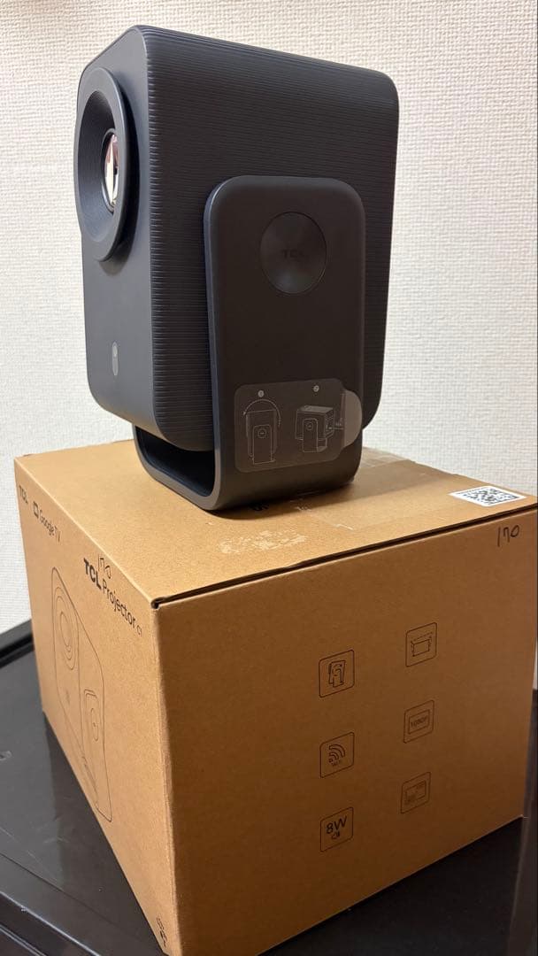 TCL C1 Google ポータブルプロジェクター 天井投影対応