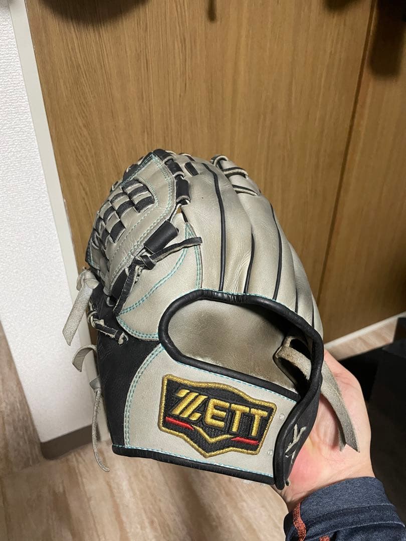 ZETT 軟式オーダーグラブ 源田モデル 左投げ用