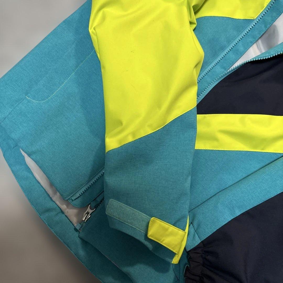 デサント　子ども用スキーウェアセット（青・黄・黒）