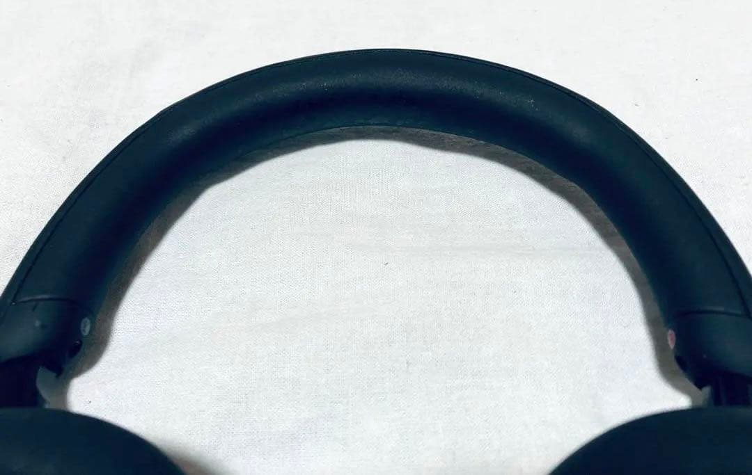 WH-1000XM5 ブラック ワイヤレスヘッドホン 収納ケース付