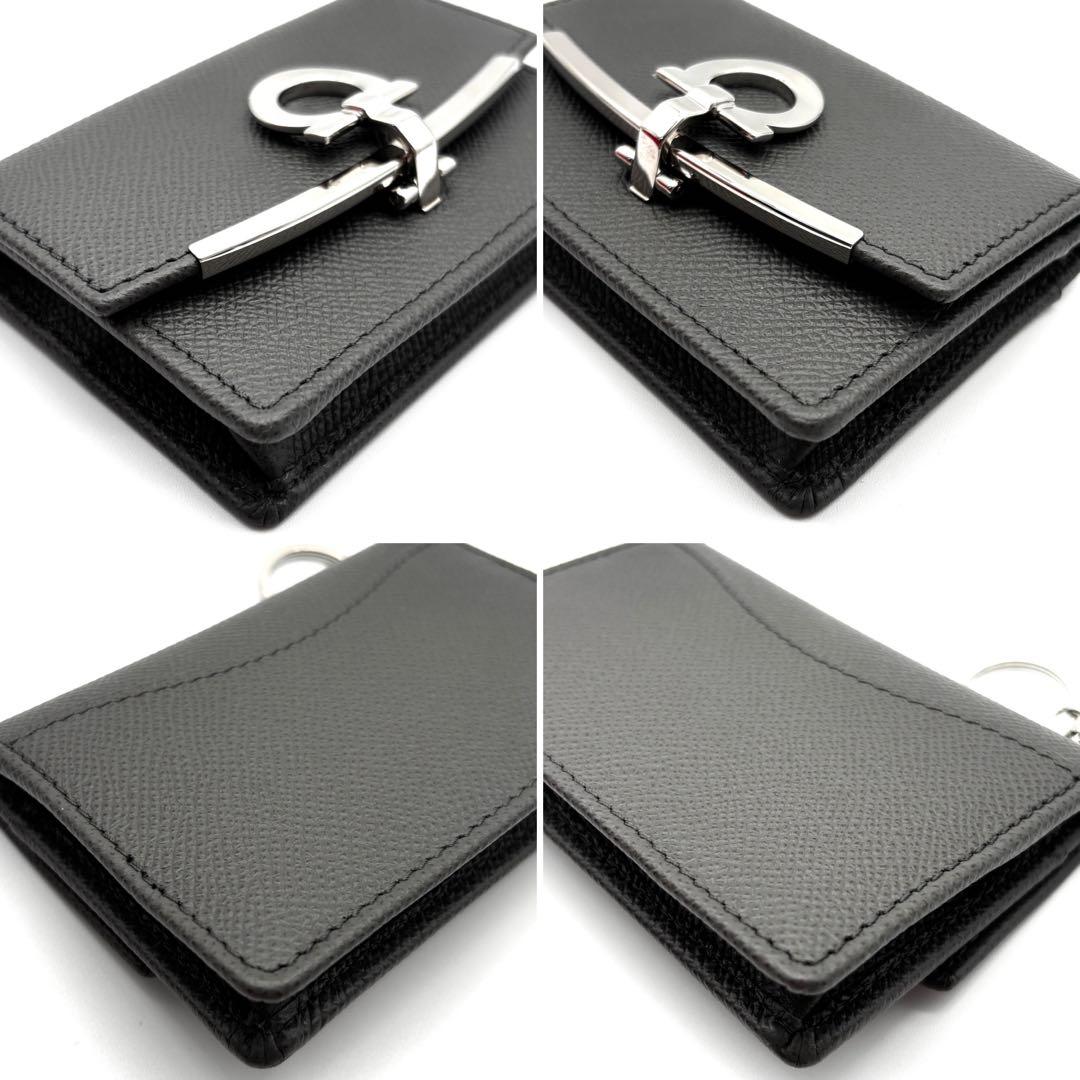 【未使用級】フェラガモ カードケース ガンチーニ グレー シルバー 名刺入れ