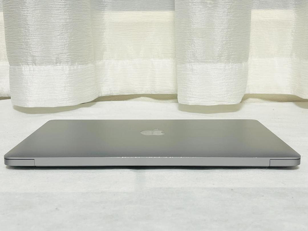 ★MacBook Air 13 2020★M1 8コア/16GB/512GB