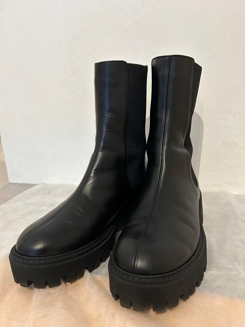 さ*ら様 Whim Gazette THE PAUSE レザーサイドゴアブーツ