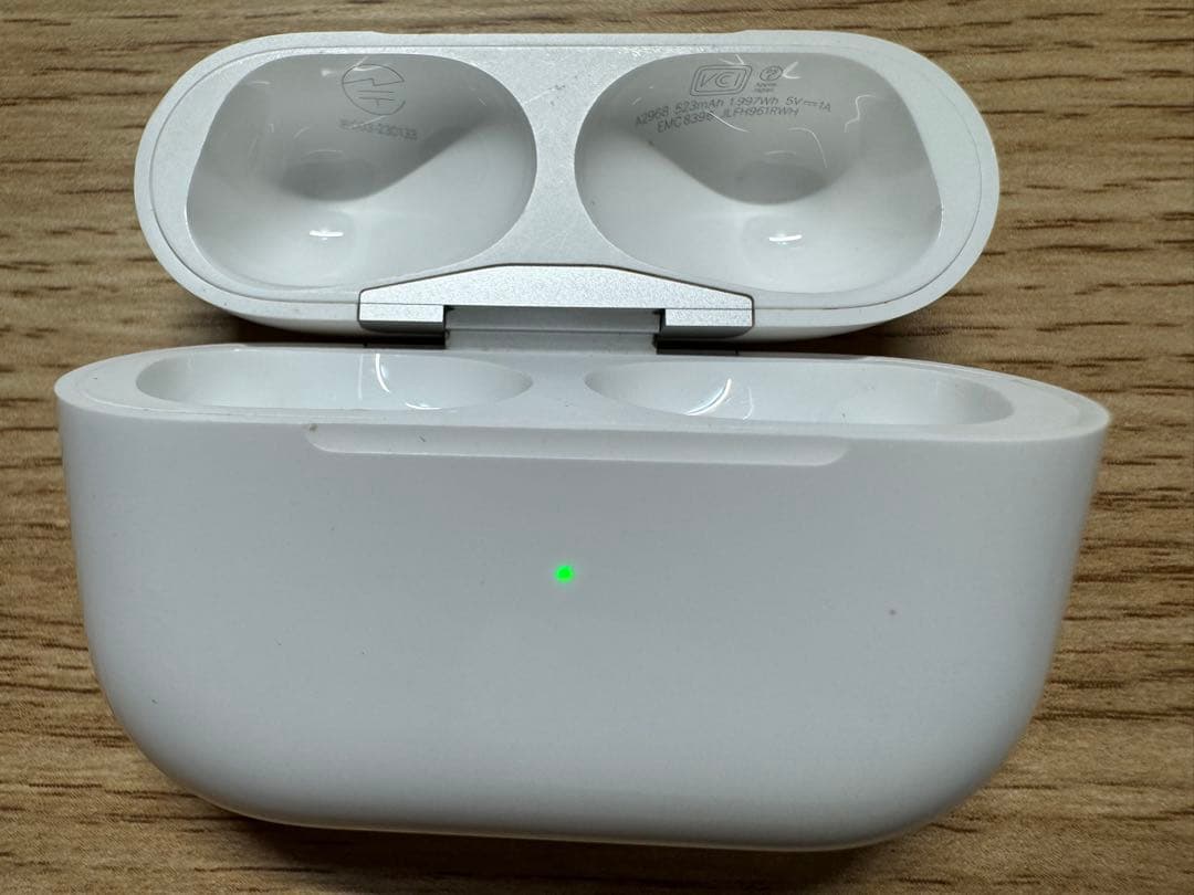 Apple アップルAirPods Pro 2 エアーポッズプロ2 ⭐︎左耳のみ⭐︎