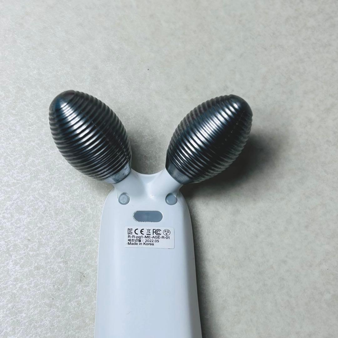 【美品】メディキューブ 美顔器 ME-AGE-R-01