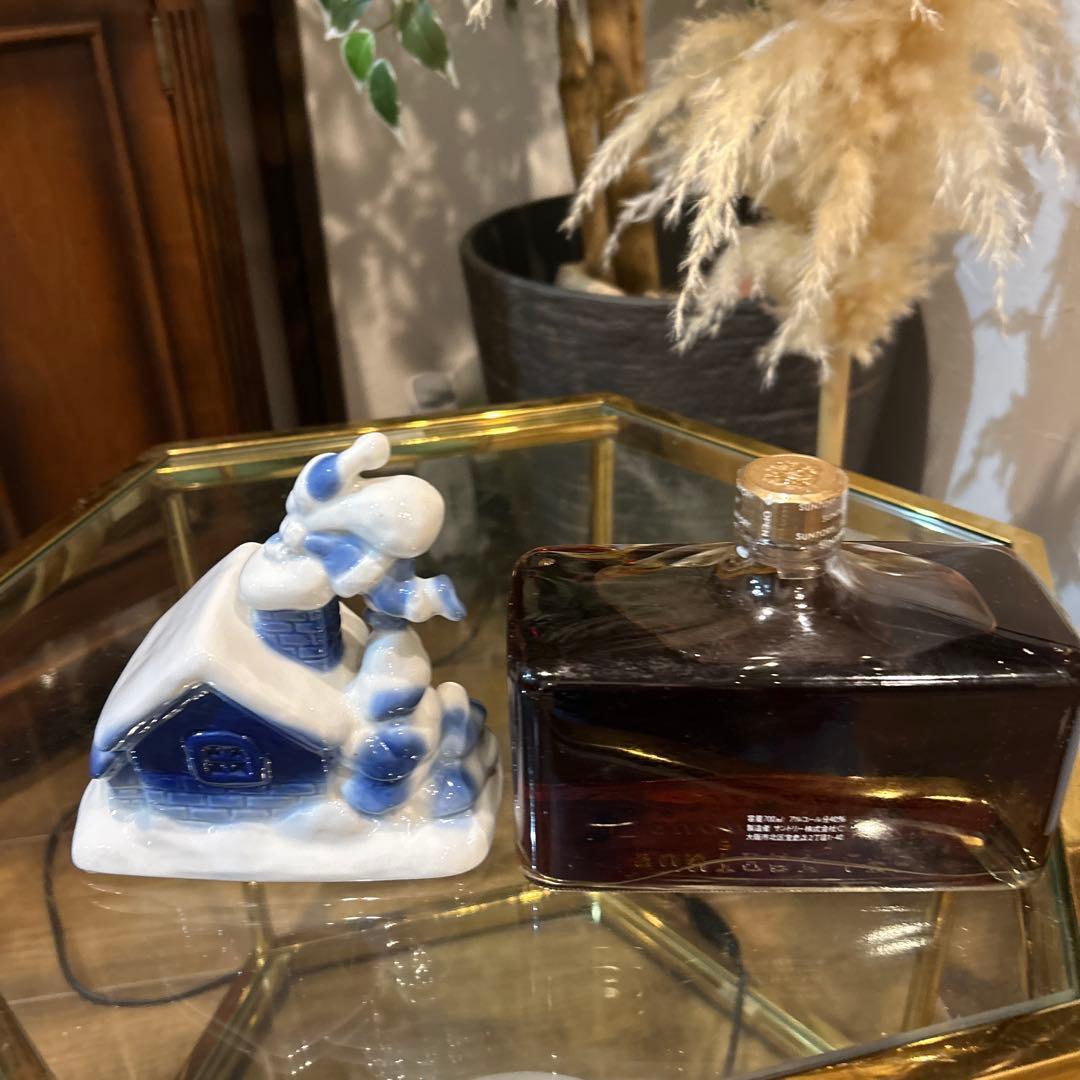 限定ボトル　Suntory XO クリスマスハウス