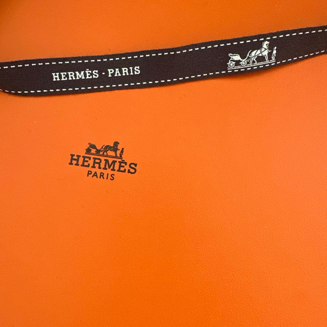 【美品】HERMES 定価3.7万円 モザイク 24 トレー PM