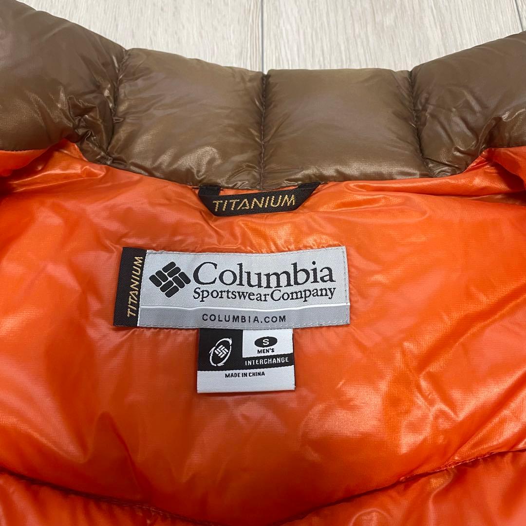 【大人気❗️】Columbia ブラウン ダウンジャケット　S