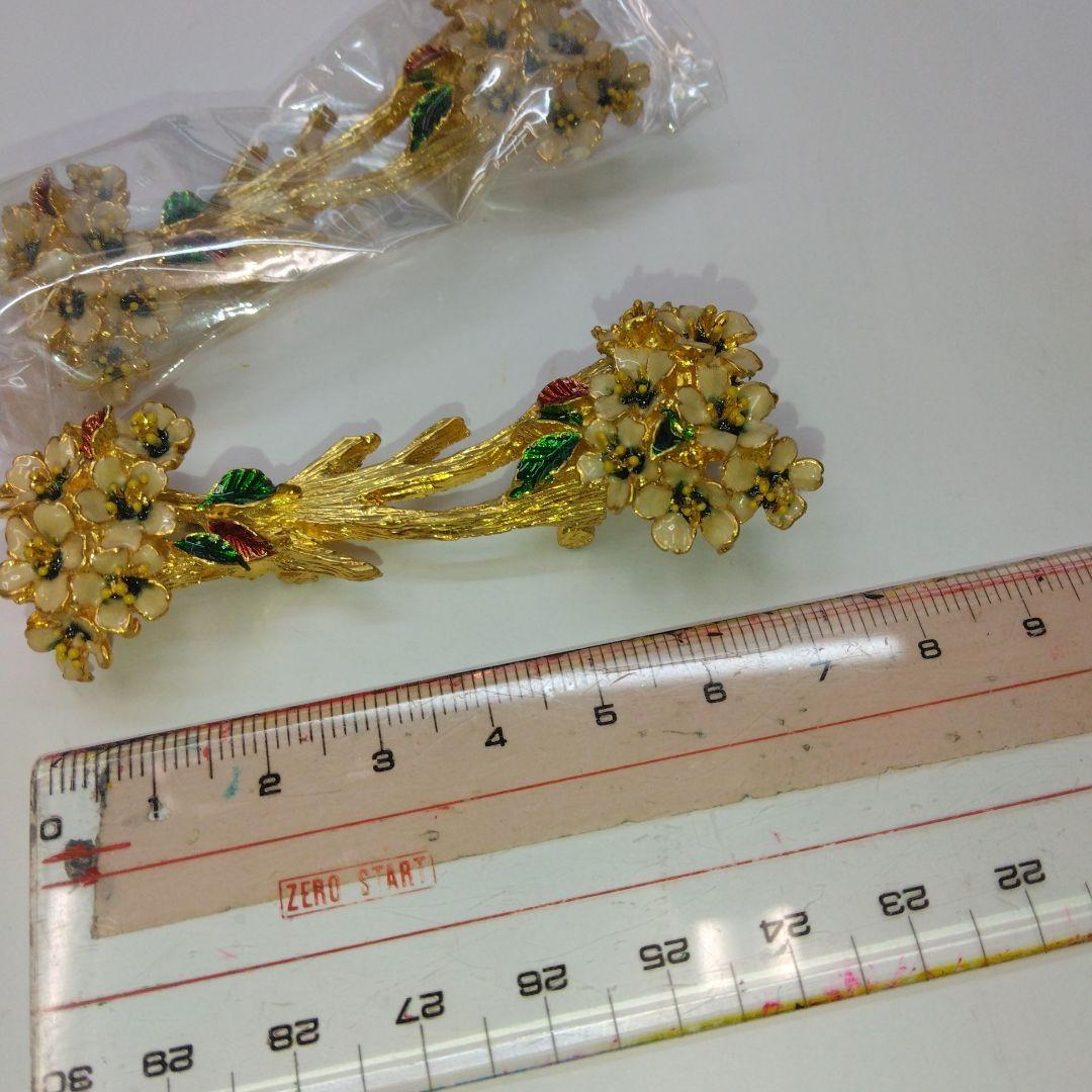 Ａ29 マーゴタウンゼント　桜箸置き2点セット