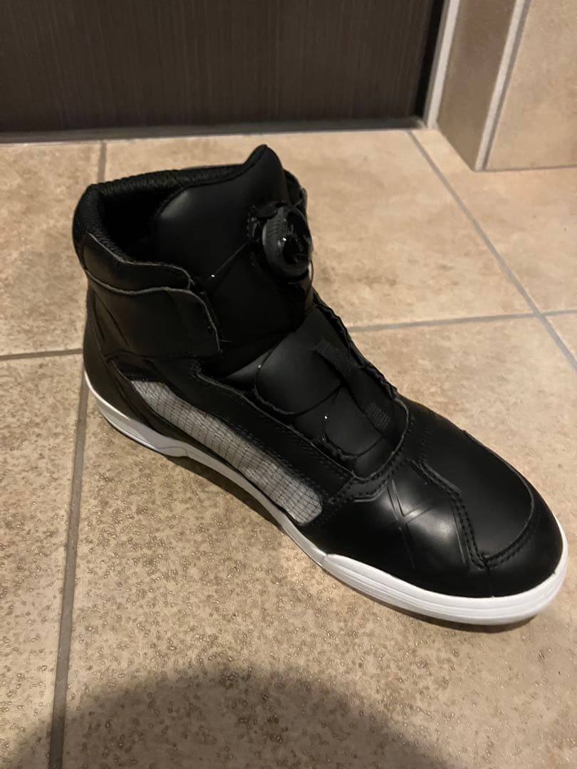 アルパインスターズ Axiom BOA WP BK/WH 41 US8.5