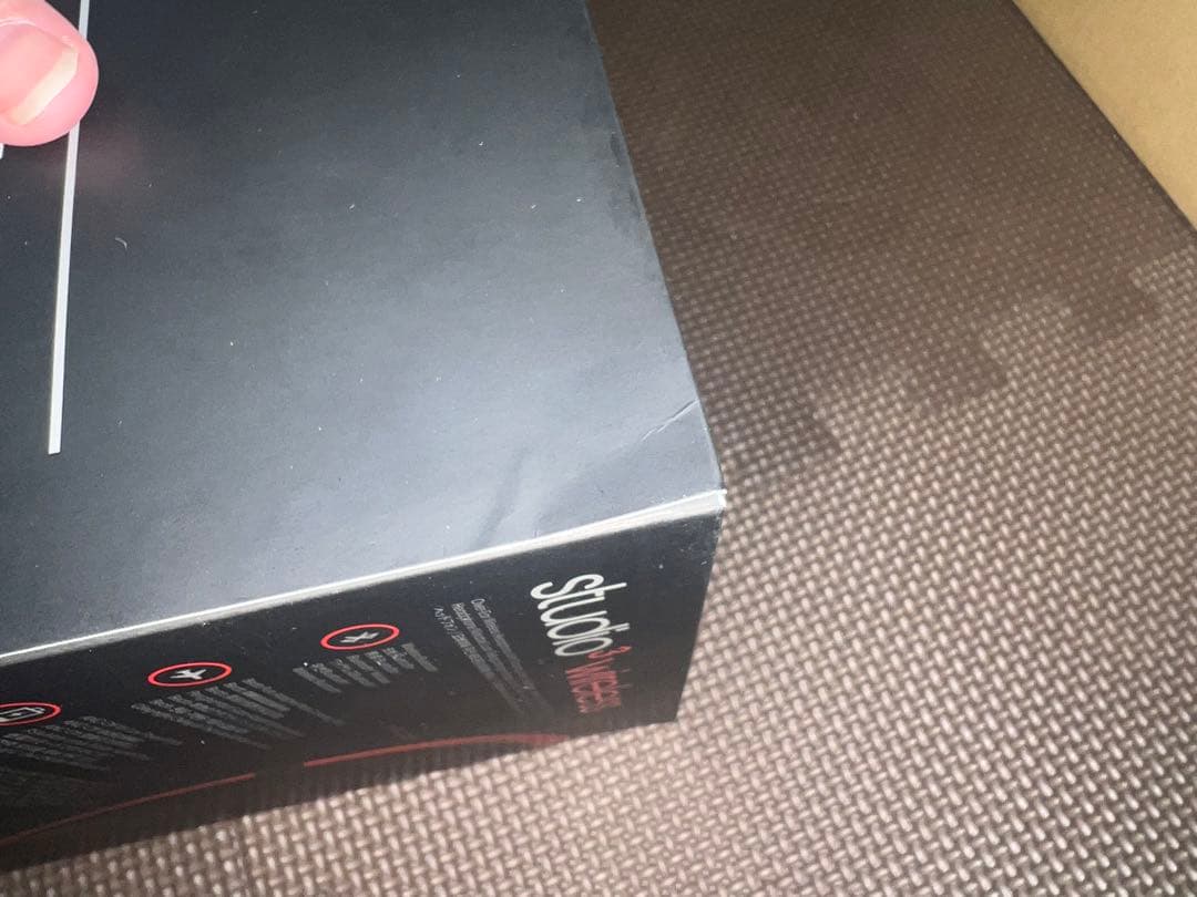 BEATS STUDIO3 WIRELESSブラックレッド