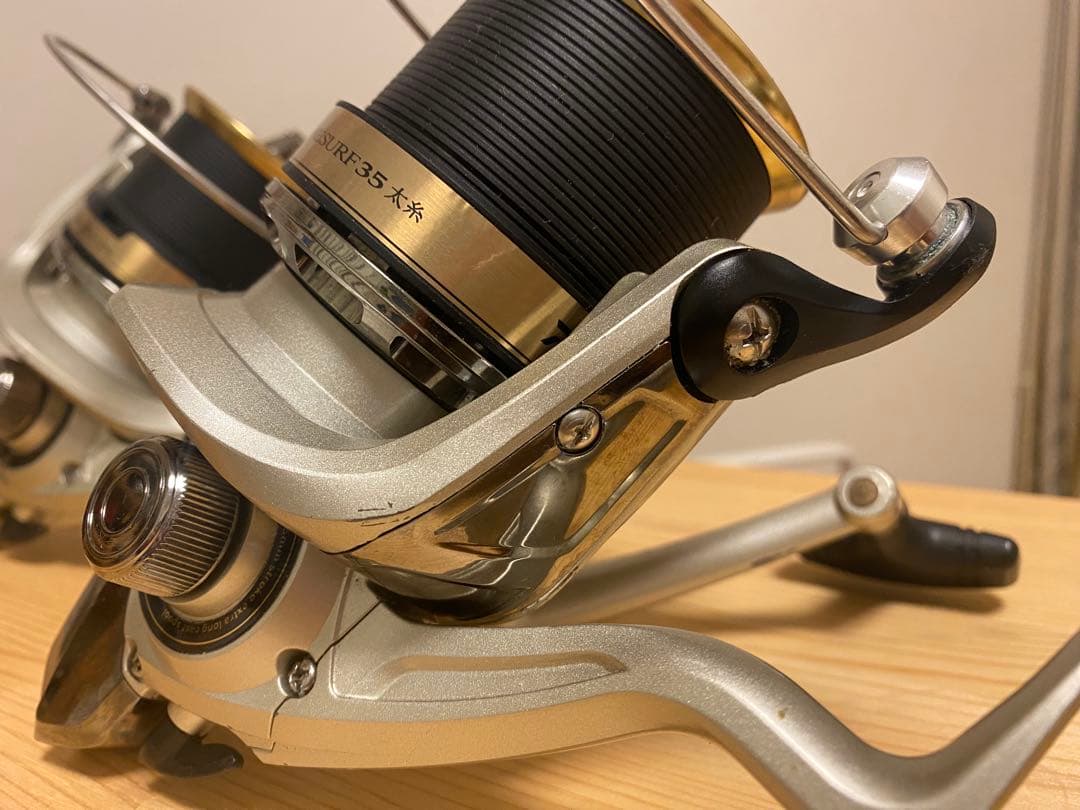 値下げ　ダイワ　ファインサーフ35太糸　2個　シマノパワーエアロ　GT7000