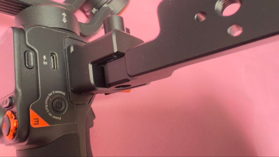 Hohem iSteady M7　スマホ ジンバル