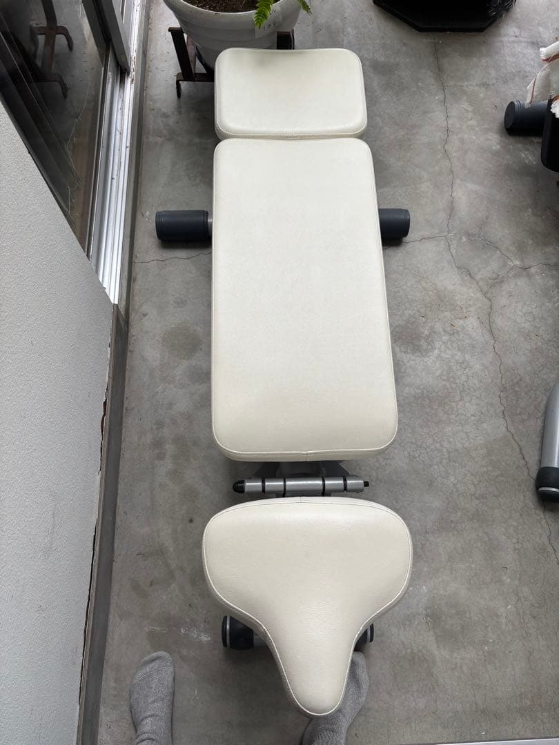 キク テクノジム　トレーニングベンチ