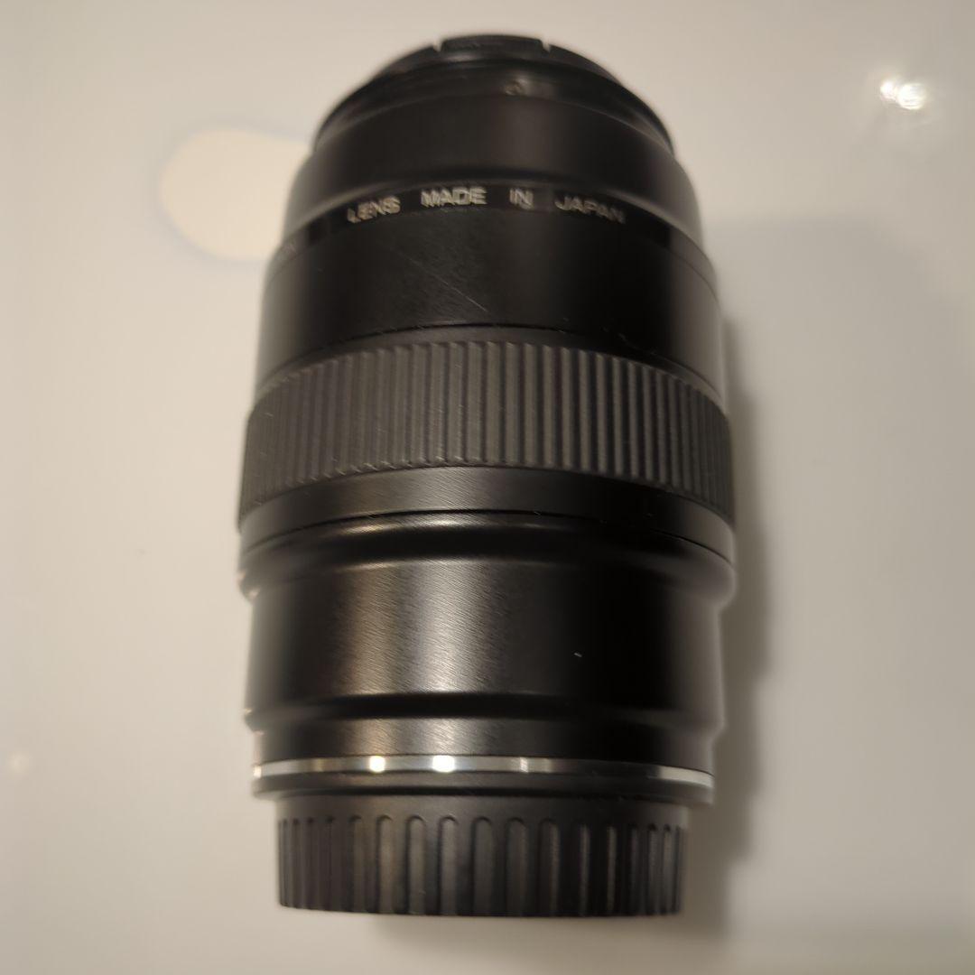Canon EF 100mm f/2.8 マクロレンズ