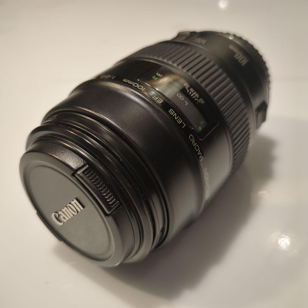 Canon EF 100mm f/2.8 マクロレンズ