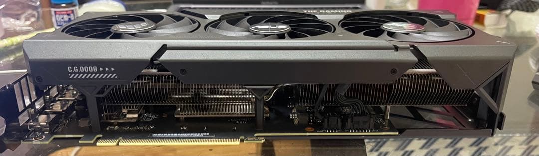 グラフィックボード・グラボ・ビデオカード ASUS TUF Gaming GeForce RTX 4060 Ti 8GB