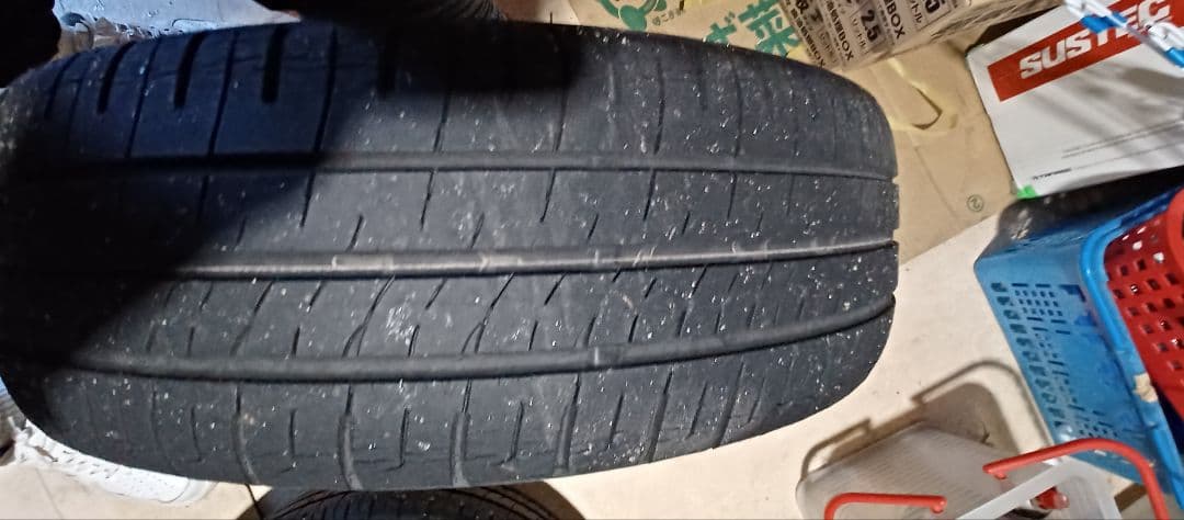 ダイハツ　タントカスタム　純正ホイール　4本