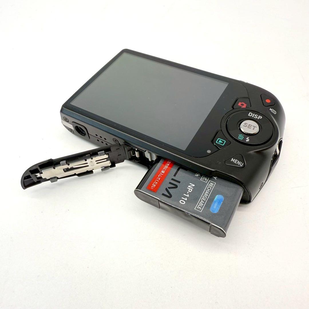 CASIO EXILIM EX-Z2300 デジタルカメラ　カシオ　コンデジ