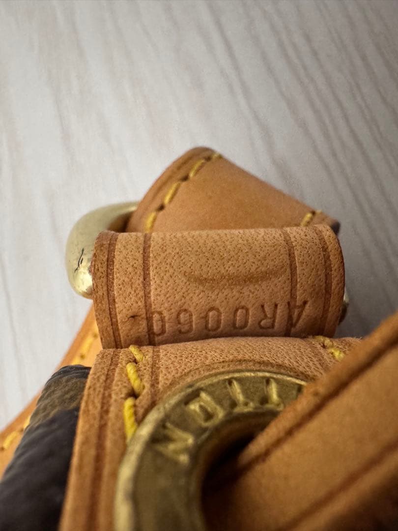 ルイヴィトン モノグラム ノエ 巾着型ショルダーバッグ ヴィンテージ 定番