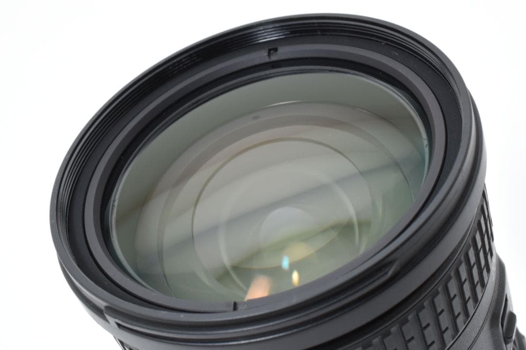 新品級 ニコン AF-S DX 18-200mm 3.5-5.6 Ⅱ H131
