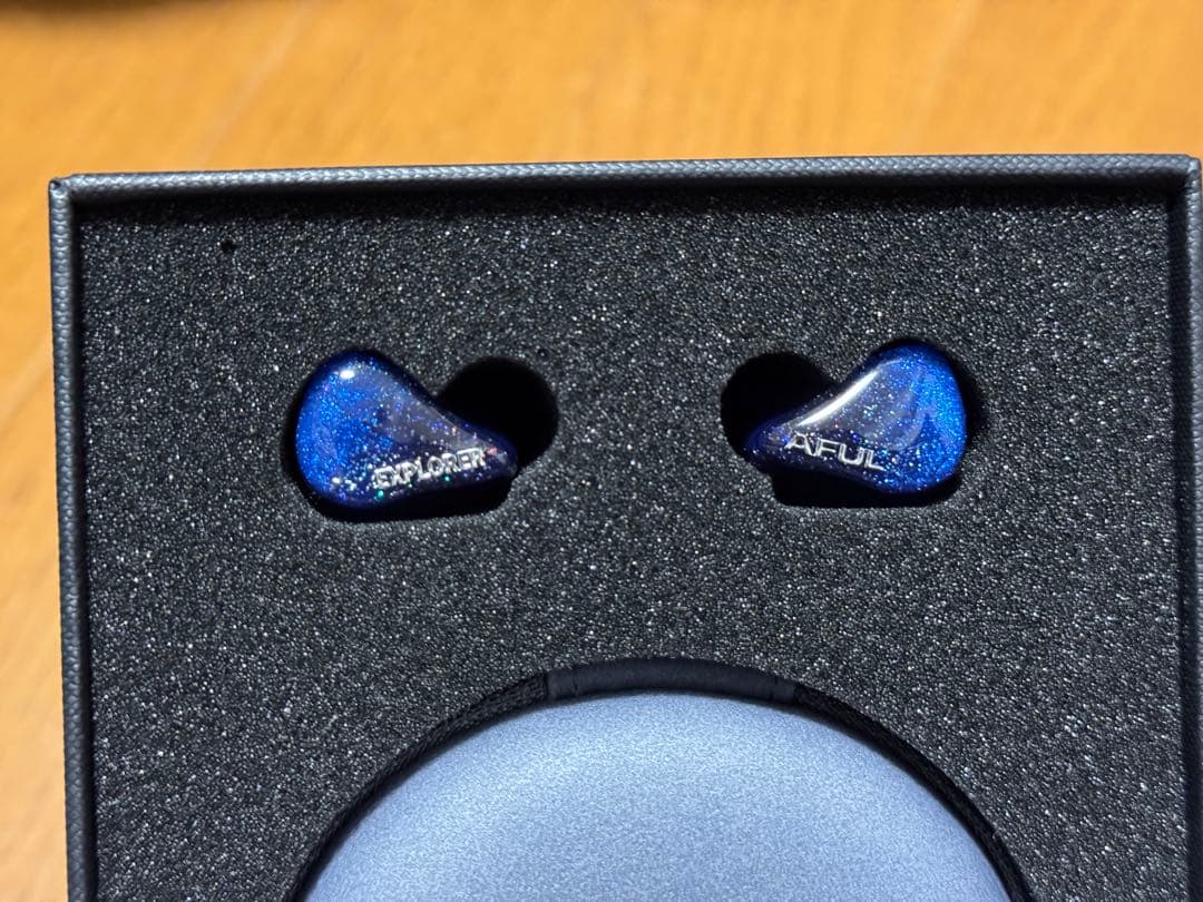 ほぼ新品 付属品未使用AFUL EXPLORER 4.4mm 1DD+2BA