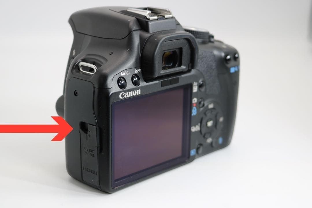 美品ですが少し訳あり 【Canon EOS Kiss X3 ダブルレンズセット】