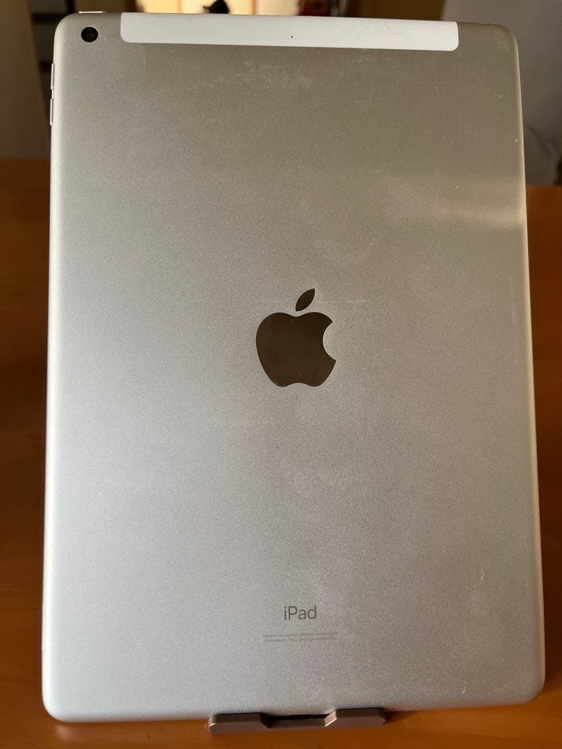 シーチキン美品」iPad 第8世代 32G Wi-Fi +Cellular