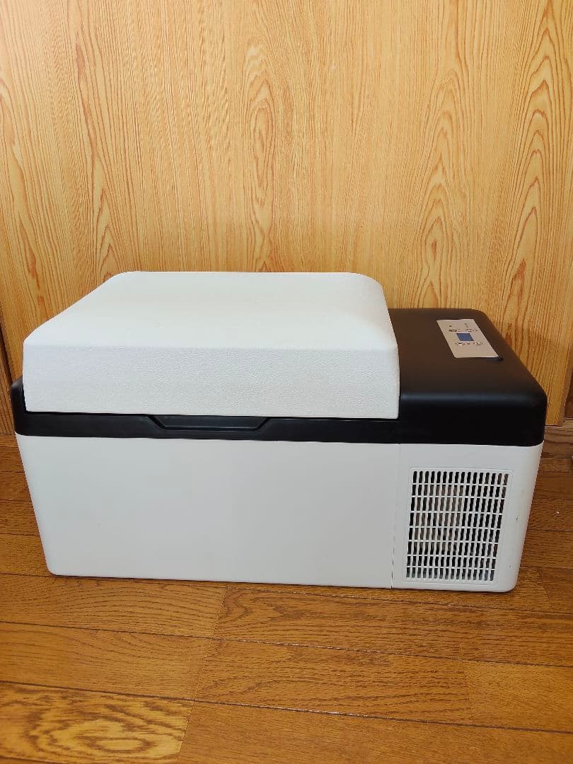 ベルソス VERSOS 車載冷蔵庫 ポータブル冷蔵庫 20L VS-CB020