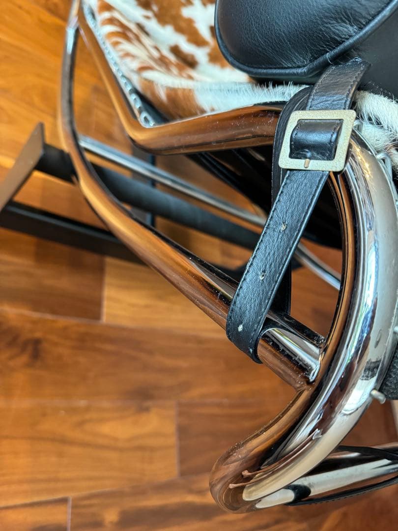 ル・コルビジェ LC4 ソファ シェーズロング リプロダクト品