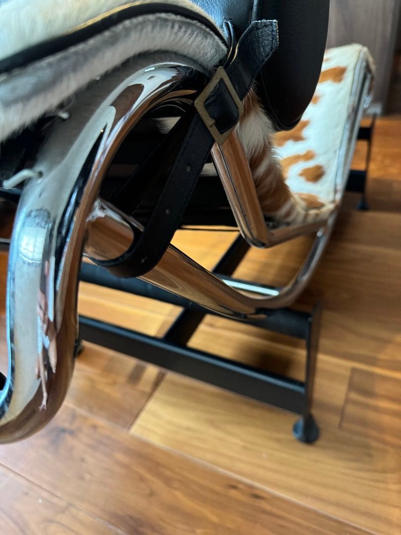 ル・コルビジェ LC4 ソファ シェーズロング リプロダクト品