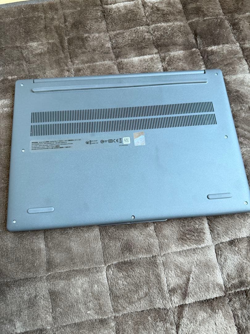 Windowsノート本体 Lenovo IdeaPad Slim 3 15Q8X10