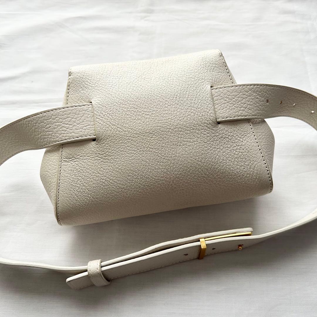 ■高級感■ BOTTEGA VENETA ショルダーバッグ　ダニエルリー