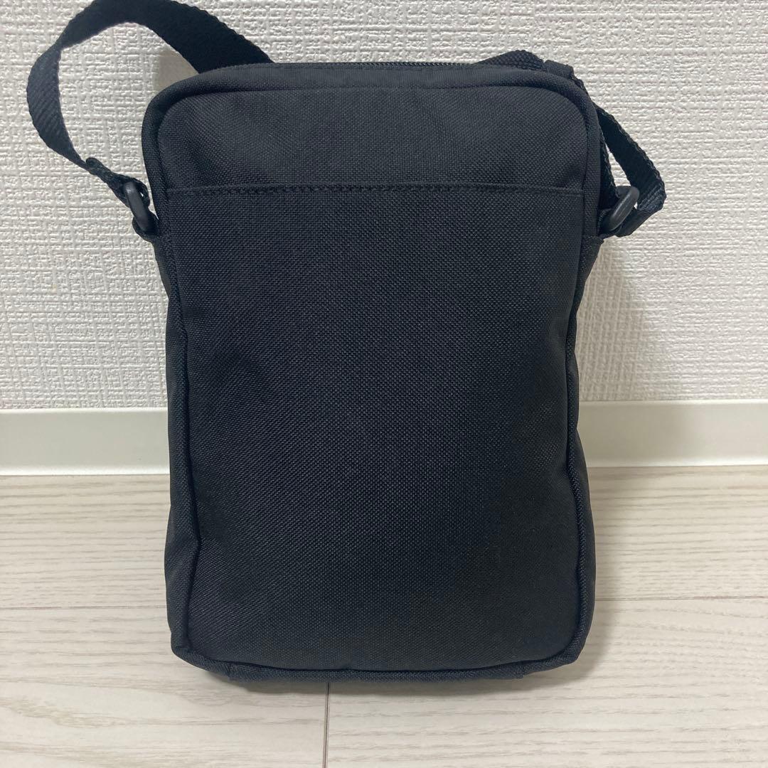 ✨超美品✨BALENCIAGA　ショルダーバッグ　ナイロン　ロゴ　黒