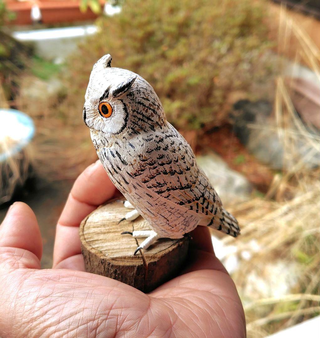 小さなバードカービング シベリアワシミミズク 野鳥 木彫り 梟