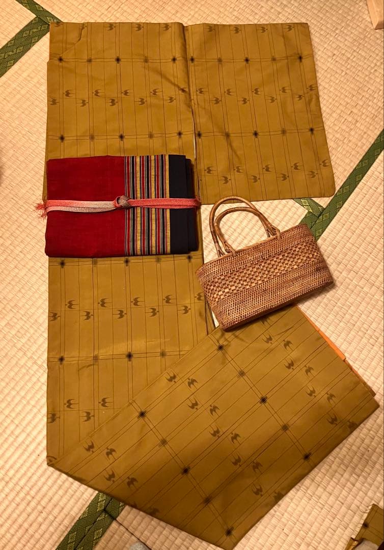 琉球絣　琉球柄　越布琉　芥子色　証紙付　紬　袷　未使用