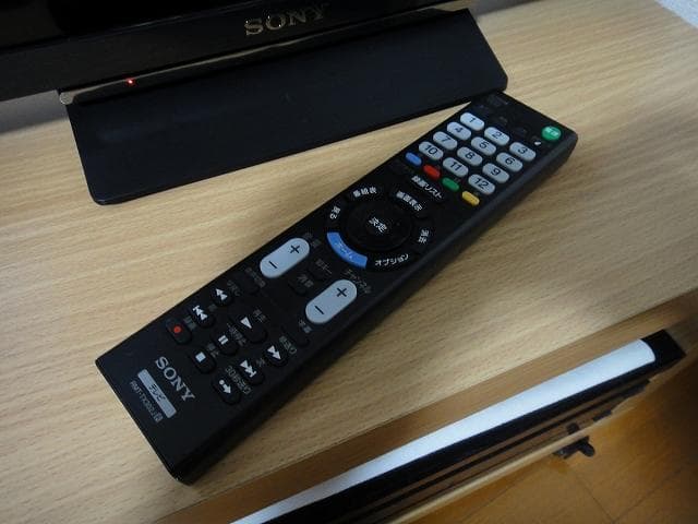 美品・完動品　SONY 液晶テレビ KJ-24W450E 本体 リモコン付属