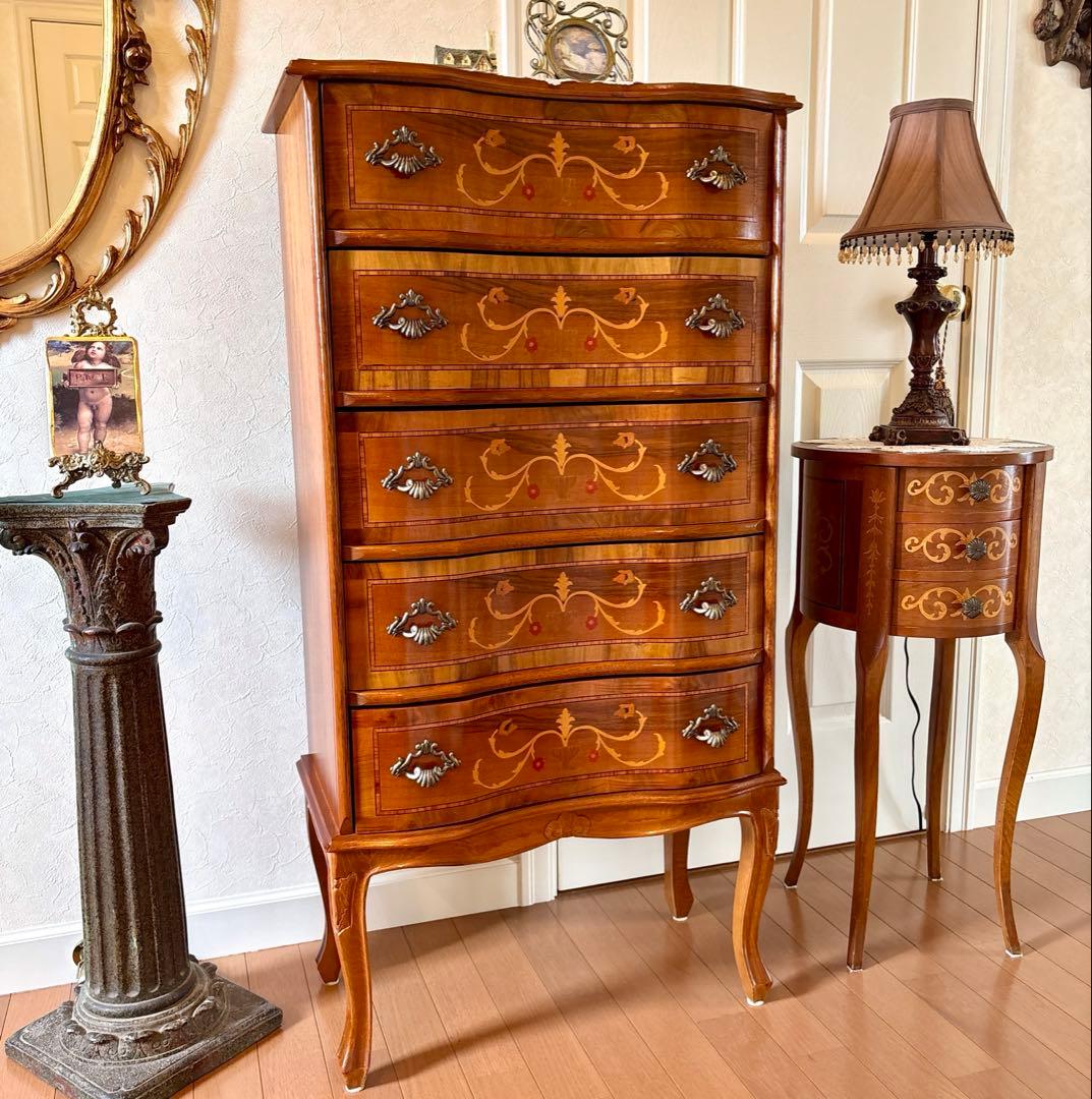 イタリア製 TAROCCO VACCARI猫足チェスト(家の置物と額絵はオマケ)