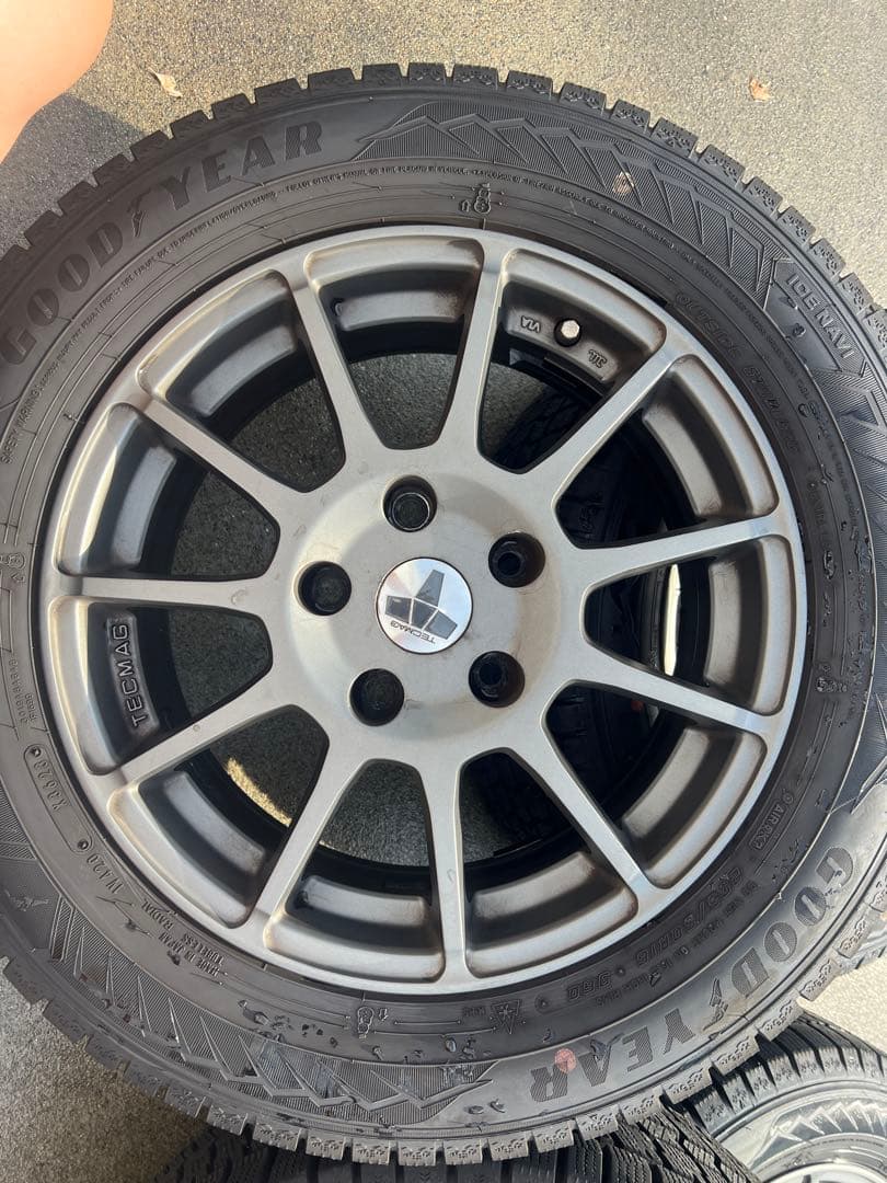 MINI R60 205/60R16 セット スタッドレス　送料込み