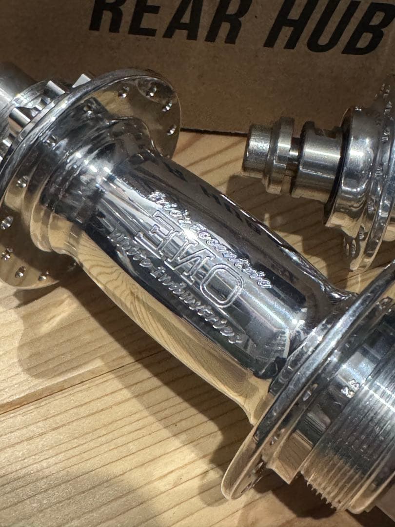 WhiteIndustries eno エキセントリックハブ 前後セット 32H