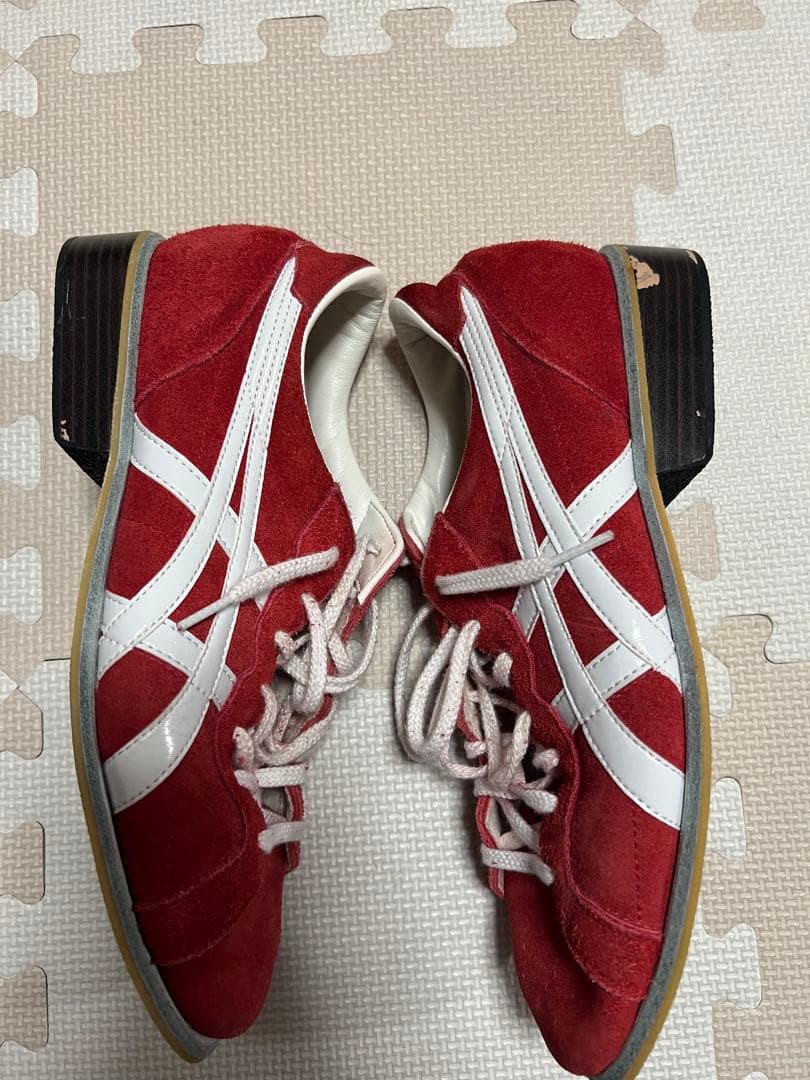 ASICS トレーニングシューズ レッド