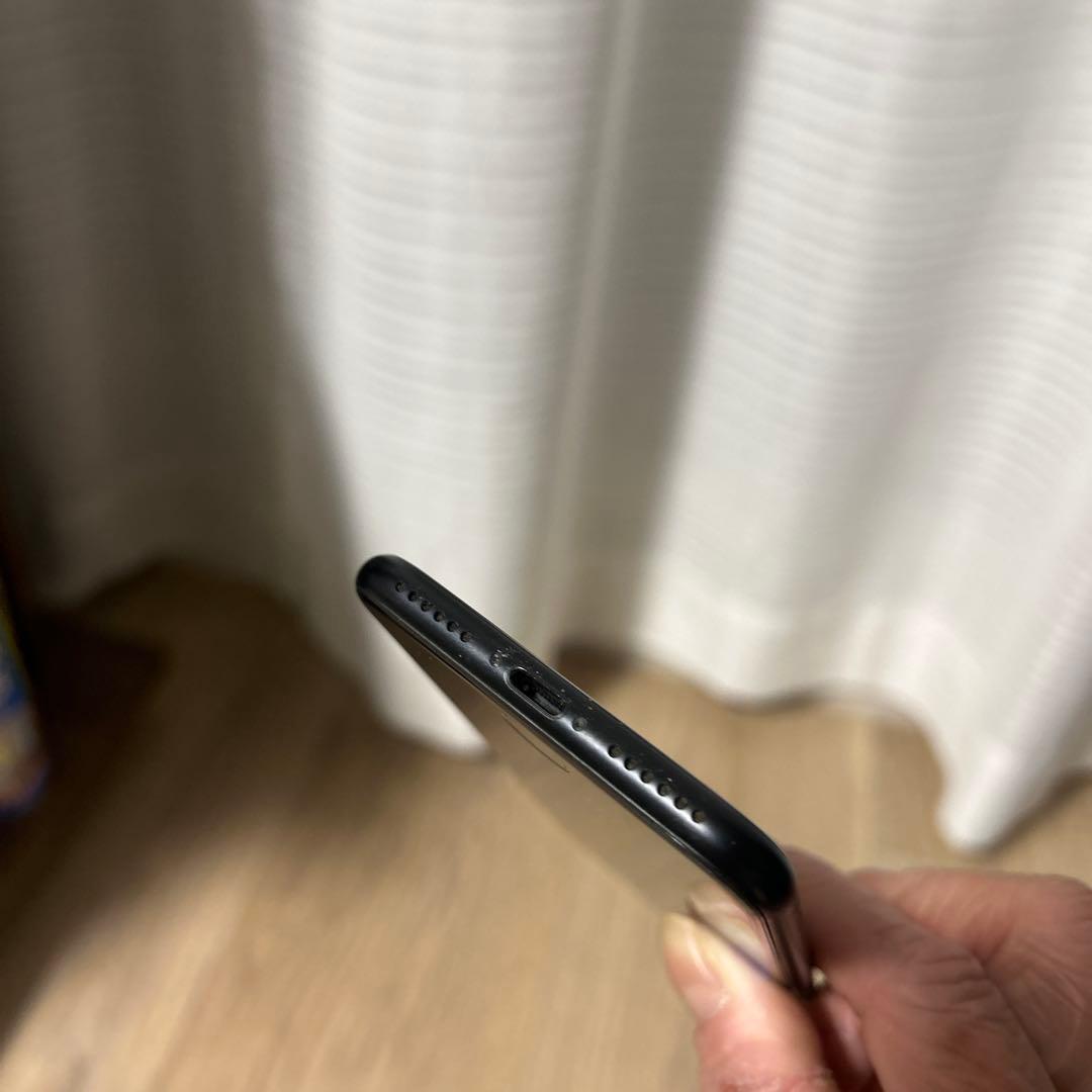 iPhoneSE第二世代　ブラック