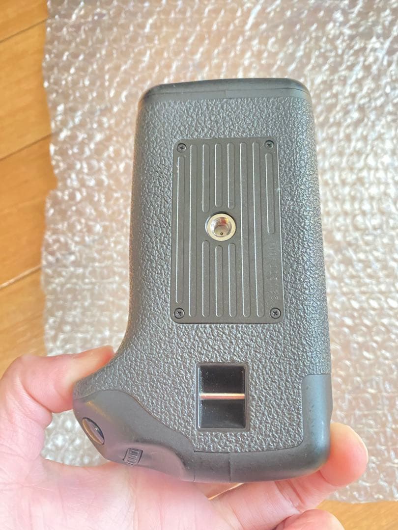 CanonEOS x4 18-55㎜レンズ、バッテリーグリップセット