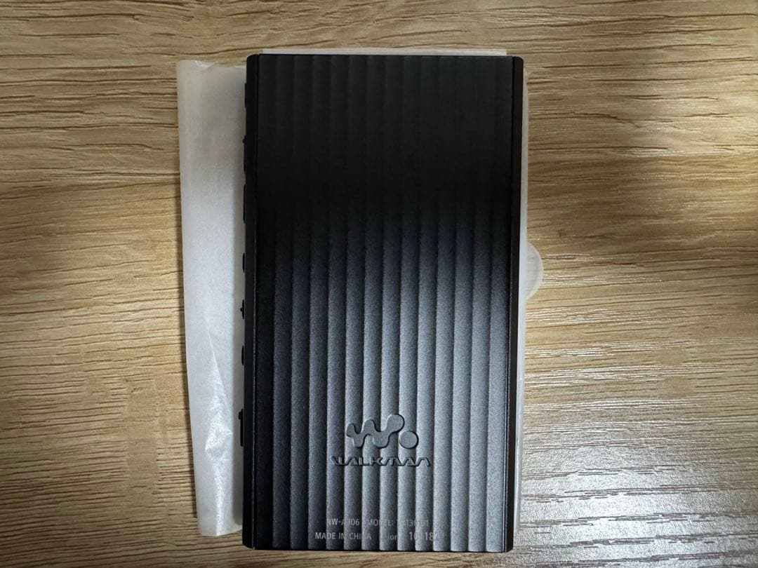 NW-A306 ソニー ウォークマン 32GB 傷あり