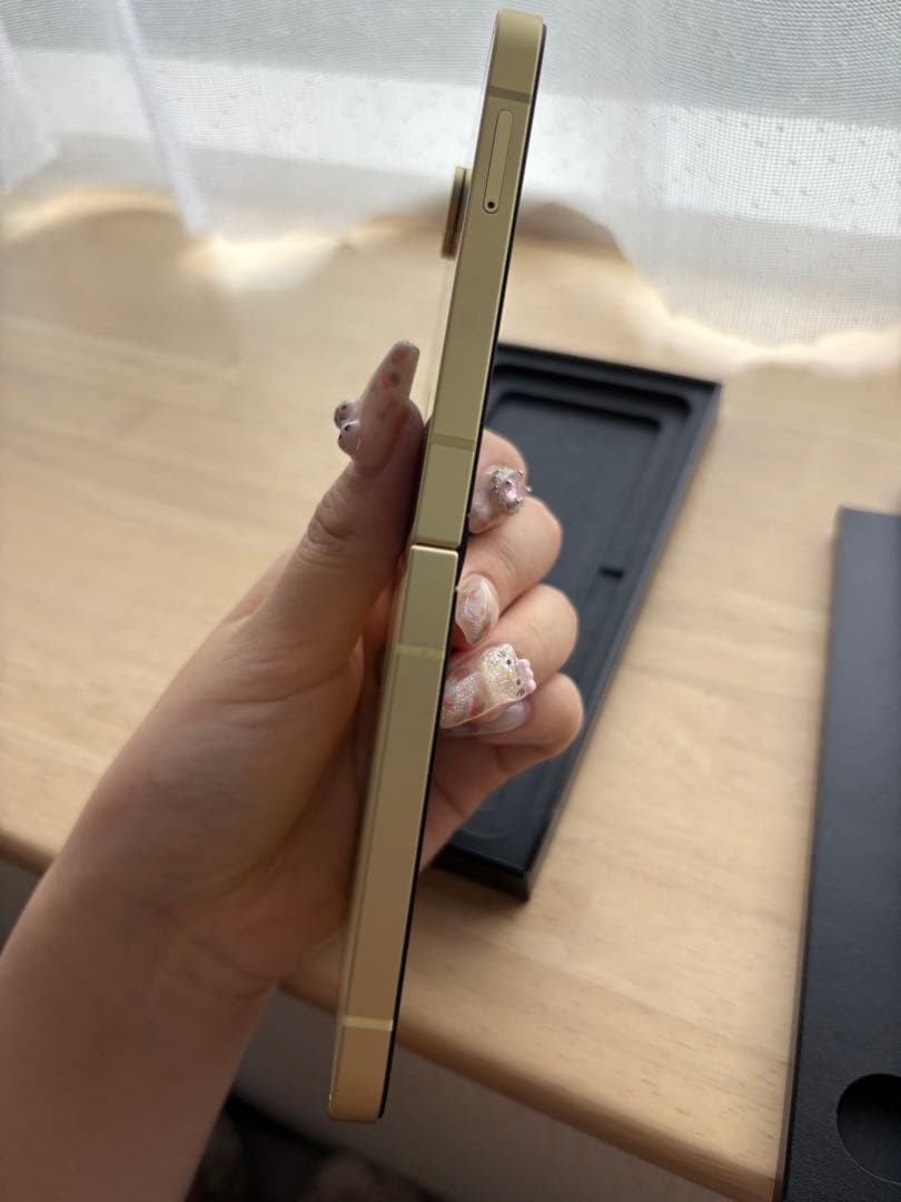 スマートフォン本体 Galaxy Z Flip6