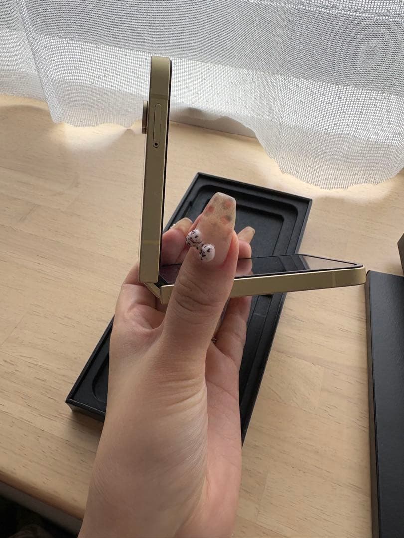 スマートフォン本体 Galaxy Z Flip6