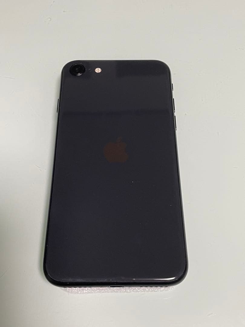 iPhone SE 第2世代 64GB バッテリー87%
